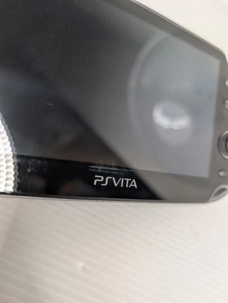 Sony PS Vita OLED PCH-1004 Nera + Cavo