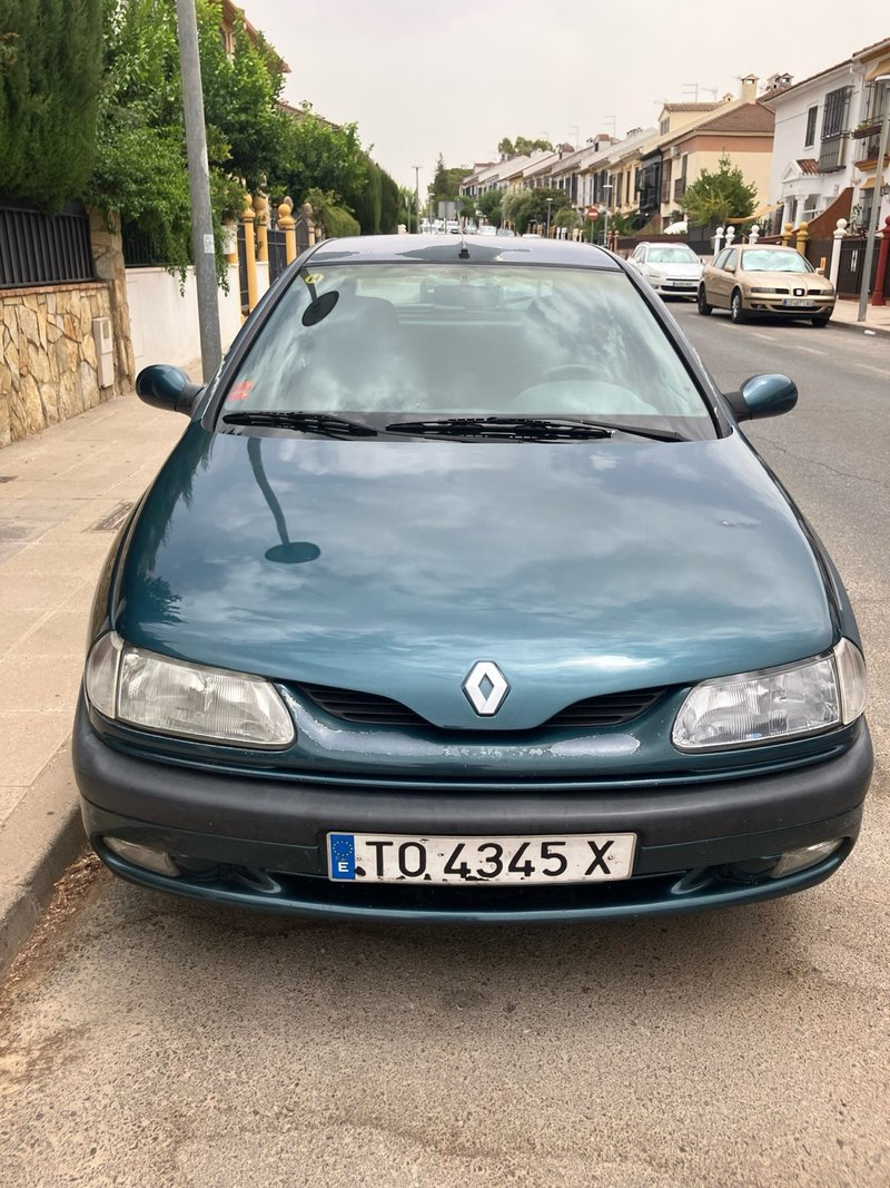 Renault Laguna 1996 - foto 1
