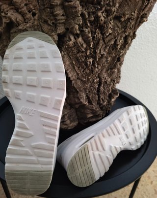Zapatillas Nike Air Max Thea Joli Blancas