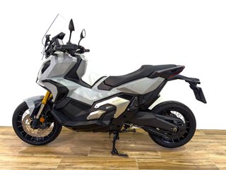 HONDA X-ADV   (2021-2024) 2021
