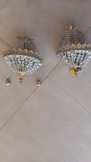 Lámpara colgante de cristal y metal dorado
