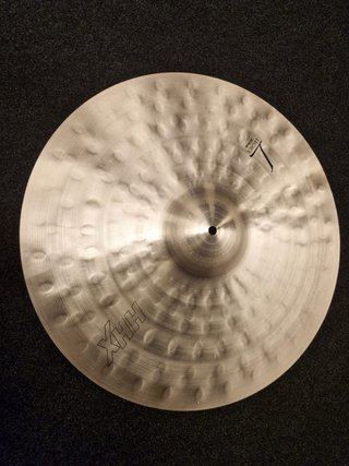 Plato de batería Sabian HHX Legacy Ride 20’’