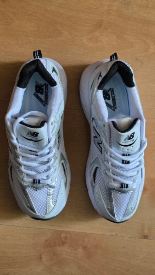 New Balance 530 Blancas Plata
