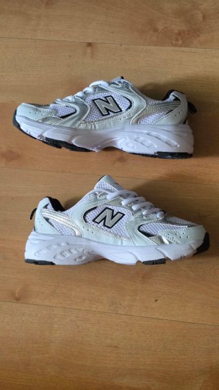 New Balance 530 Blancas Plata