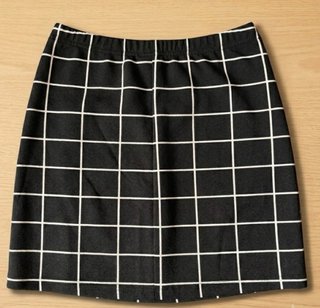 Falda Shein Y2K Cuadros Blanco y Negro Talla XS