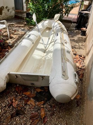Zodiac Suzumar MX-310 RIB - remos e hinchador.