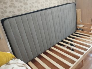 Cama individual sin estrenar con colchón nuevo