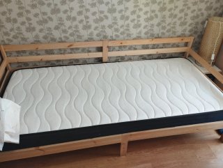 Cama individual sin estrenar con colchón nuevo