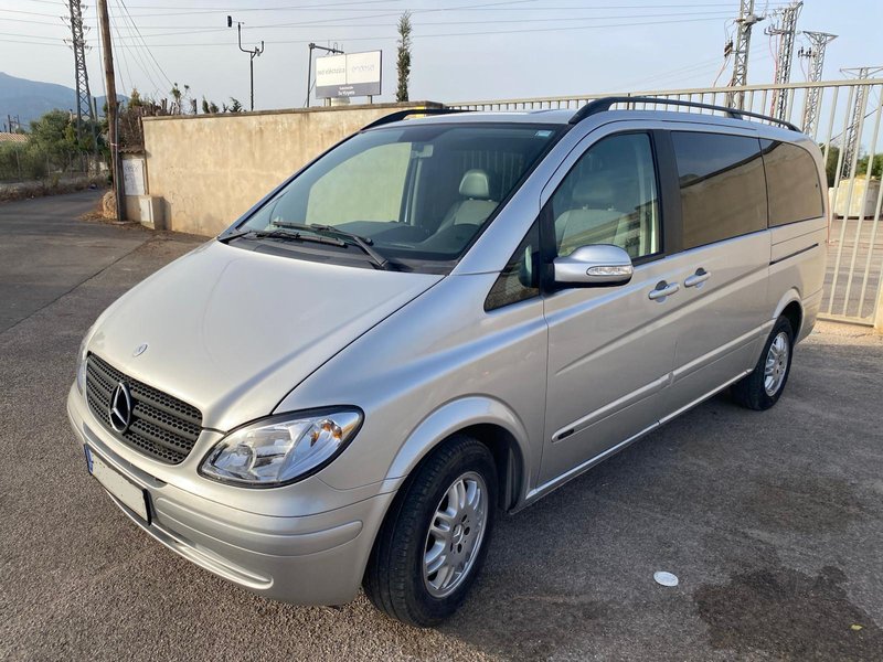 Mercedes-Benz Viano - foto 1