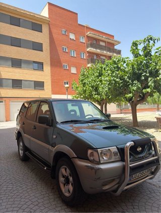 Nissan Terrano II 1999
