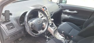Toyota Auris 2010