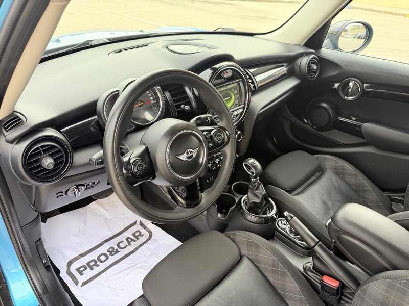 MINI Cooper Cooper 2016, foto 18