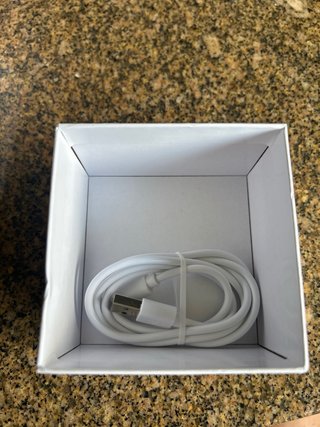 Es un teléfono i16 Pro, no es un iphone 16 pro