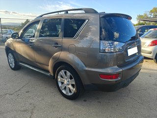 Mitsubishi Outlander 2012