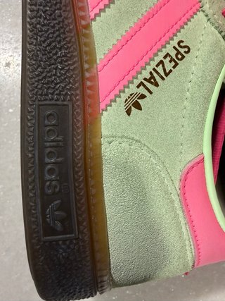 Zapatillas Adidas Verde y Rosa
