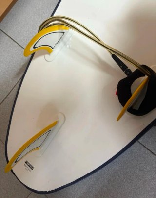 Tabla de surf Tribord azul + funda + leash
