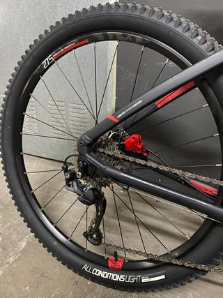 Bicicleta Rockrider ST 540 Negra/Roja