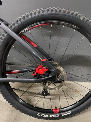Bicicleta Rockrider ST 540 Negra/Roja