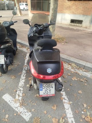 Piaggio xevo 125 LERR BIEN