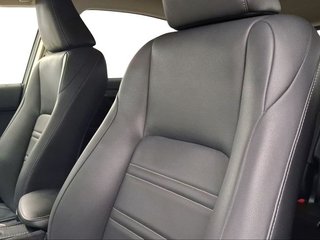 Lexus NX 2.5 300h Premium 2WD