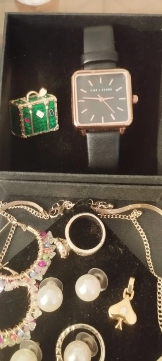 Conjunto Joyería Shein: Reloj, Collares, Anillos
