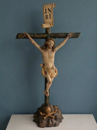 Cristo Crucificado S. XVIII