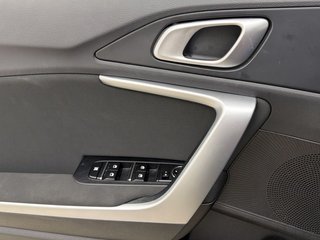 Kia Ceed 1.5 MHEV Drive DCT 103 kW (140 CV)