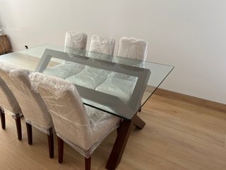 Mesa comedor cristal y 6 sillas
