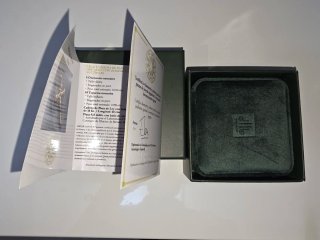 Cruz  y cadena baño oro 18 k diamantes topacios