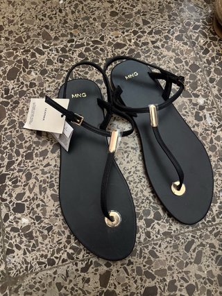 Sandalias Mango Piel Tira Metálica Dorada