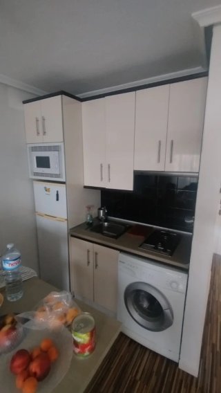 Cocina completa beige incluido electrodomésticos