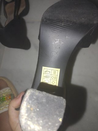 Zapatos de tacón negros