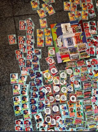 Lote 530 cromos Mundial 2026 sin repetir