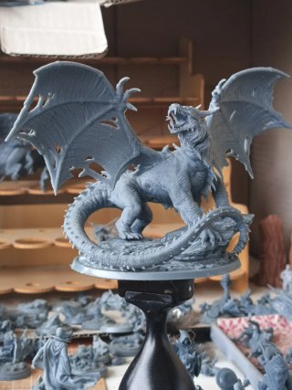 Miniatura drago scala 32mm