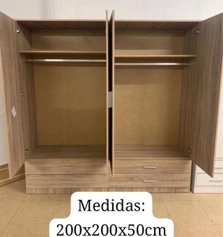 Armario de madera 4 puertas y 4 cajones