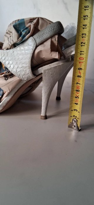 Sandali Le Silla bianchi con decorazioni