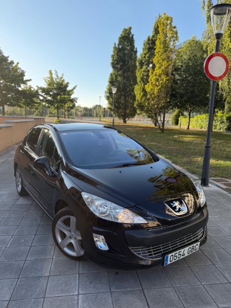 Se vende Peugeot 308 con 177.000km - foto 1