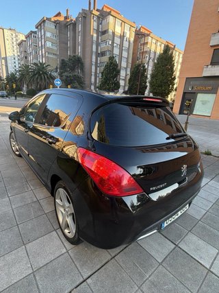 Se vende Peugeot 308 con 177.000km
