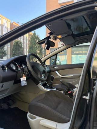 Se vende Peugeot 308 con 177.000km
