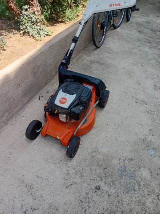 Cortacésped Honda Naranja