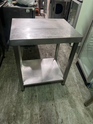 Mesa de acero inoxidable 70x55x84