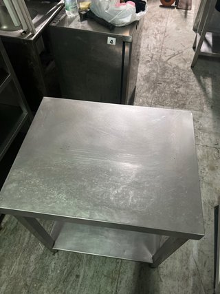 Mesa de acero inoxidable 70x55x84