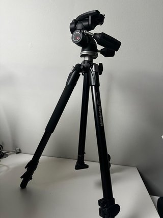 Trípode Manfrotto Profesional