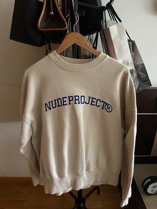 Sudadera Nude Proyect
