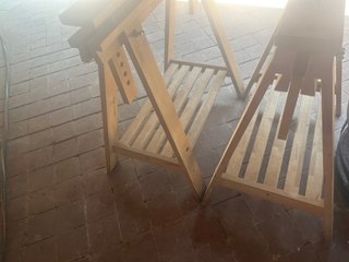 Caballete de madera Ikea