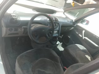 Citroen picaso 2002