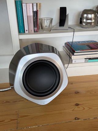 B&O Beovision 10-46 TV + 4 altavoces sin subwoofer