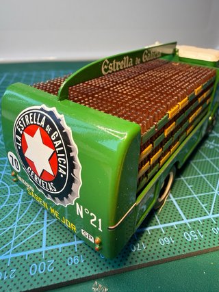 Camion Ebro Birra Estrella Galicia 1:43