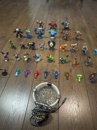 Colección Skylanders con Portal