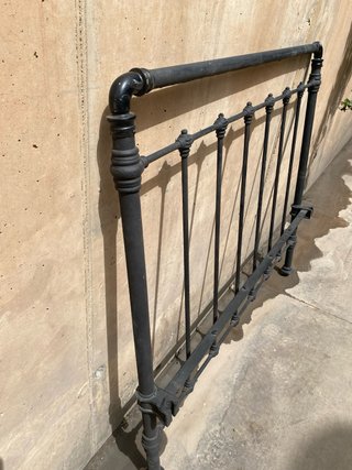 Cabecero antiguo forja negro